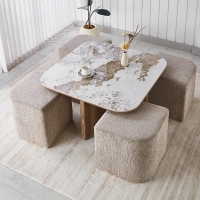 Table basse en pierre fritt&eacute;e blanc avec 4 poufs pieds couleur bois