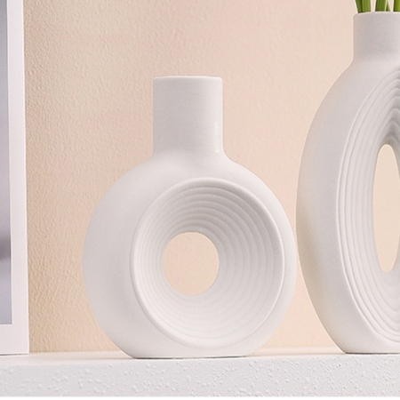 Vase en céramique blanc H22 cm