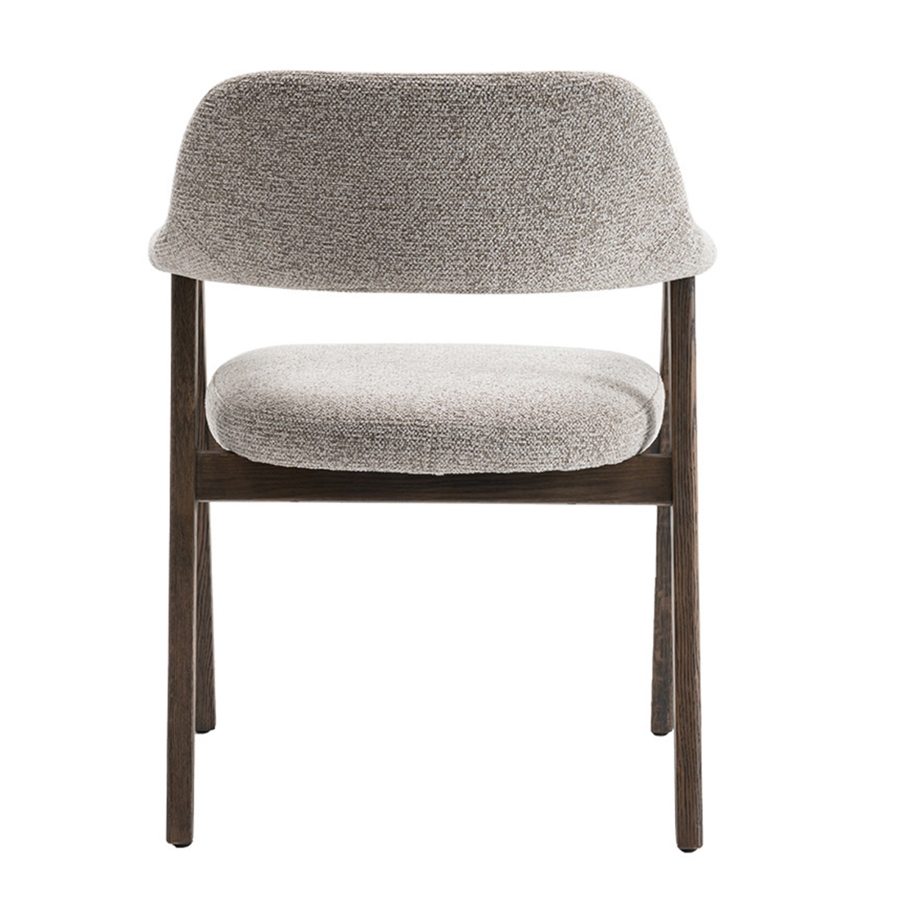 Chaise en tissu beige pieds couleur bois fonc&eacute;