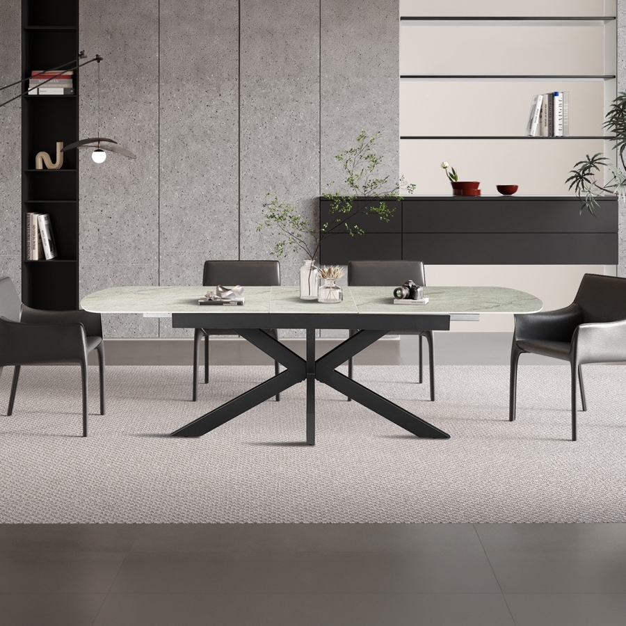 Table extensible rectangulaire en pierre fritt&eacute;e beige pieds en m&eacute;tal noir 180-220 cm